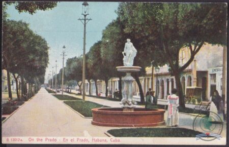 Postales del Paseo del Prado. 1920?. Paseo del Prado y fuente de Neptuno